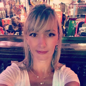 Meet your Posher, Leandra